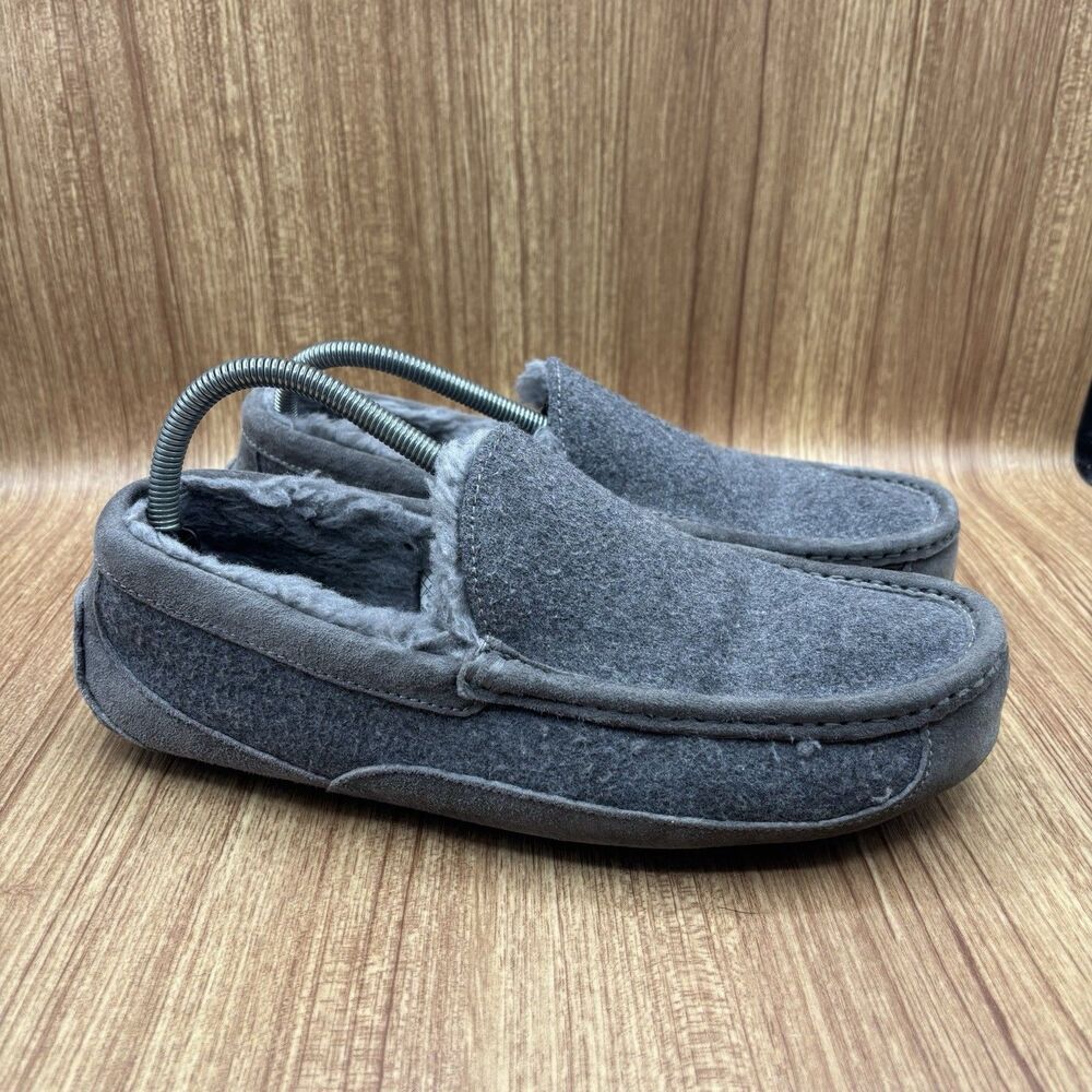 UGG Ascot Slipper Men 9 Grey Wool Loafer Moccasin 3233 Indoor Outdoor
